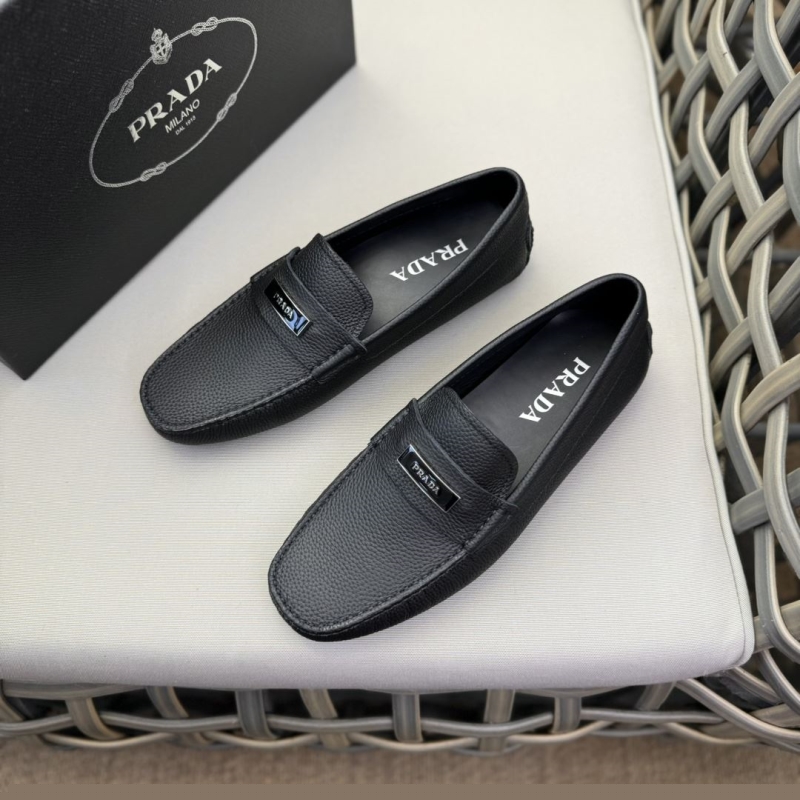 Pra*a leather shoes
